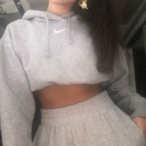Nike cropped hoodie